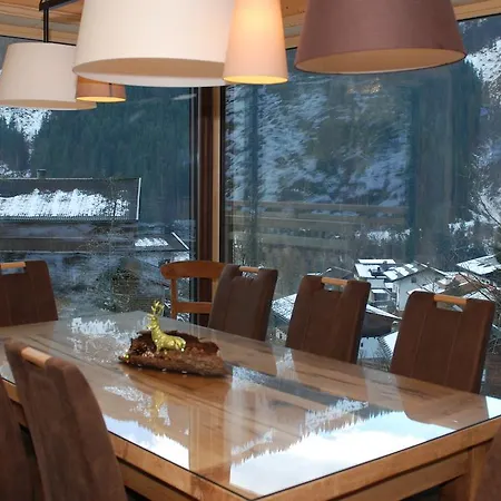 Glemmtal - Haus Schmittenblick Фихофен